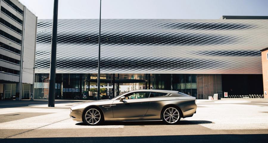  Aston Martin Virage Shooting Brake 2014 года  (фото 23 из 45)
